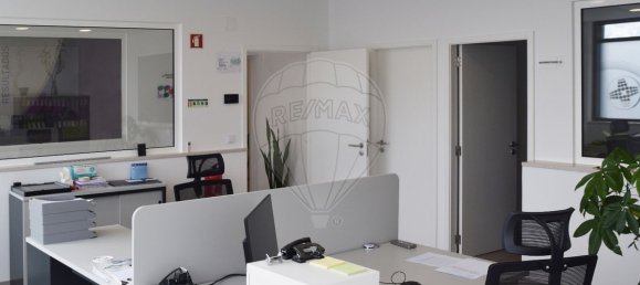 Entrepôt à Mafra, Portugal 669m² No. 79515 13