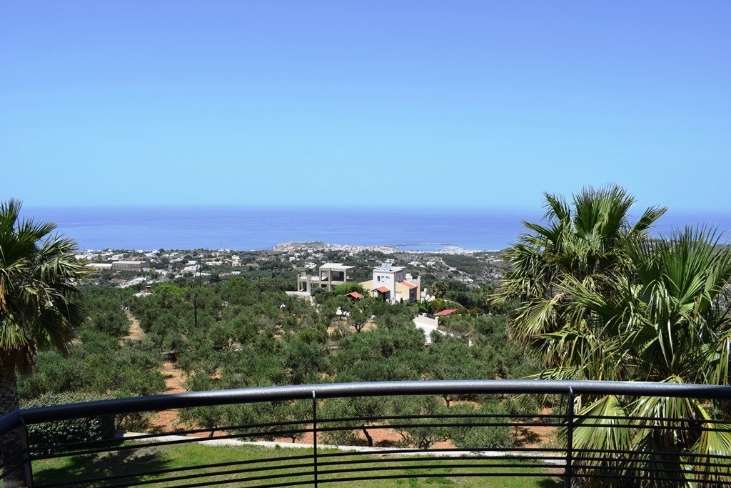 5 bedrooms Villa in Rethymno, Greece No. 5653