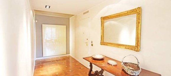 4 غرف نوم شقة في Bergamo, Italy رقم 374190 18