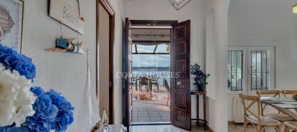 5 bedrooms Villa in Alicante, Spain No. 67180 10