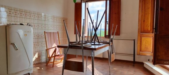 6 rooms Duplex in Montalcino, Italy No. 145605 19