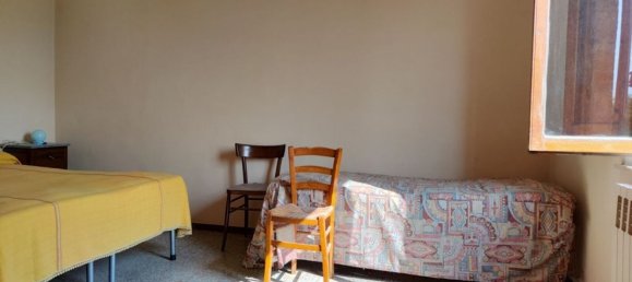 6 rooms Duplex in Montalcino, Italy No. 145605 35
