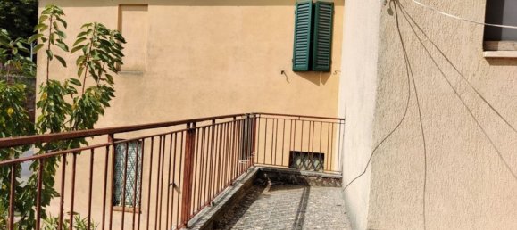 6 rooms Duplex in Montalcino, Italy No. 145605 26