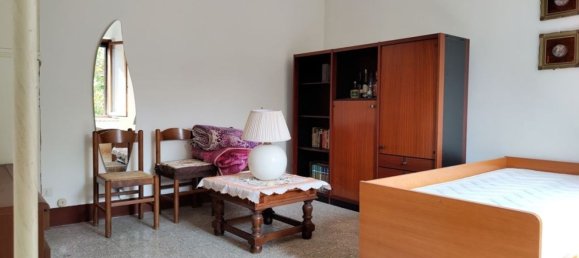 6 rooms Duplex in Montalcino, Italy No. 145605 9