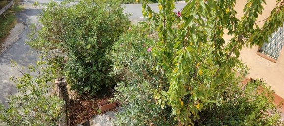 6 rooms Duplex in Montalcino, Italy No. 145605 30