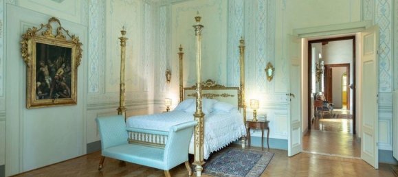 10 rooms Villa in Lucca, Italy No. 77609 24