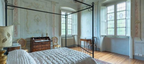 10 rooms Villa in Lucca, Italy No. 77609 13