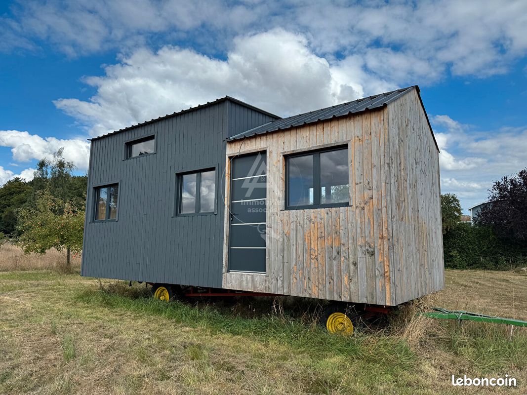 4439m² Land in Pont-Audemer, France No. 358159