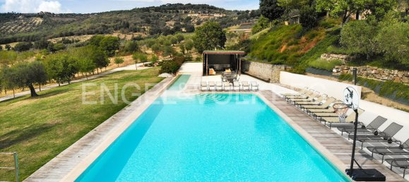 7 bedrooms House in Passignano sul Trasimeno, Italy No. 129943 6