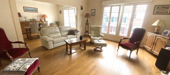 3 Schlafzimmer Wohnung in Abbeville, France, Nr. 250232 2