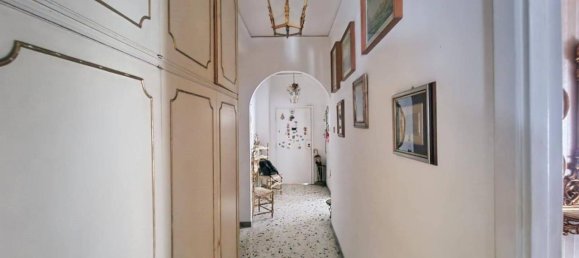 7-Zimmer Wohnung in Naples, Italy, Nr. 232658 24