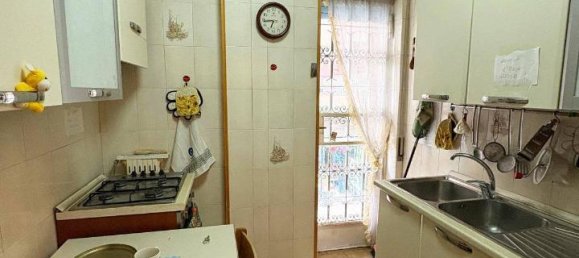 7-Zimmer Wohnung in Naples, Italy, Nr. 232658 8