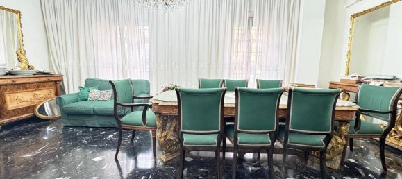 7-Zimmer Wohnung in Naples, Italy, Nr. 232658 2