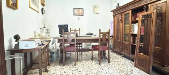 7-Zimmer Wohnung in Naples, Italy, Nr. 232658 17