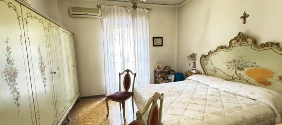 7-Zimmer Wohnung in Naples, Italy, Nr. 232658 9