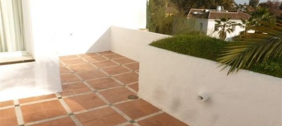 4 bedrooms Penthouse in Marbella, Spain No. 145579 20