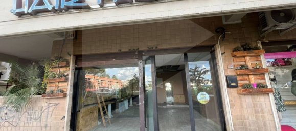 1غرفة عقار تجاري في Ciampino, Italy رقم 33610 7