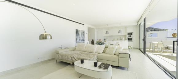 2 dormitorios ático en venta en Fuengirola, Málaga, Andalucía, Spain № 364863 17