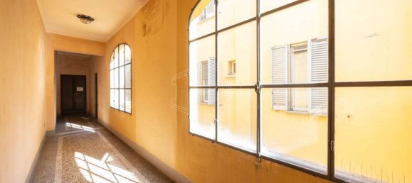 4-salle Appartement à Bologna, Italy No. 268029 21