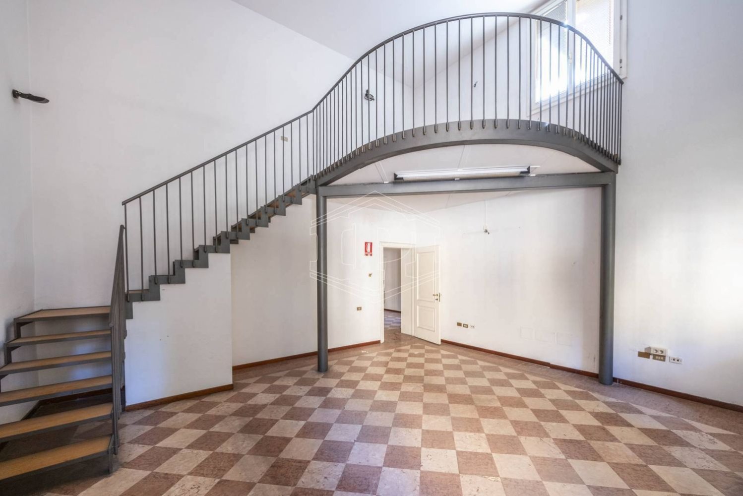 4-salle Appartement à Bologna, Italy No. 268029