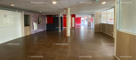 6669m² Office in Breuil-le-Sec, France No. 300353 4
