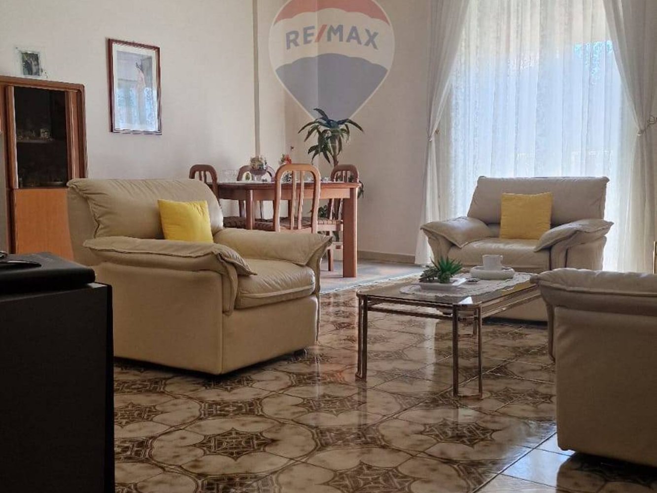 Apartamento de 3 dormitorios en Caltagirone, Italy No. 270538