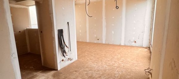 Apartamento de 2 dormitorios en Lucciana, France No. 360427 2