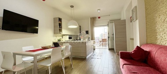 2 bedrooms Apartment in Corigliano Rossano, Italy No. 193725 4