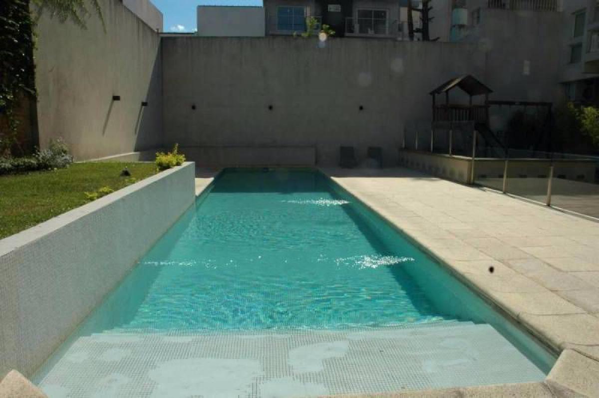 Apartamento de 3 dormitorios en Buenos Aires, Argentina No. 75737