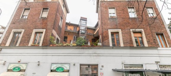 2 rooms Apartment in Milan, Italy No. 241123 29