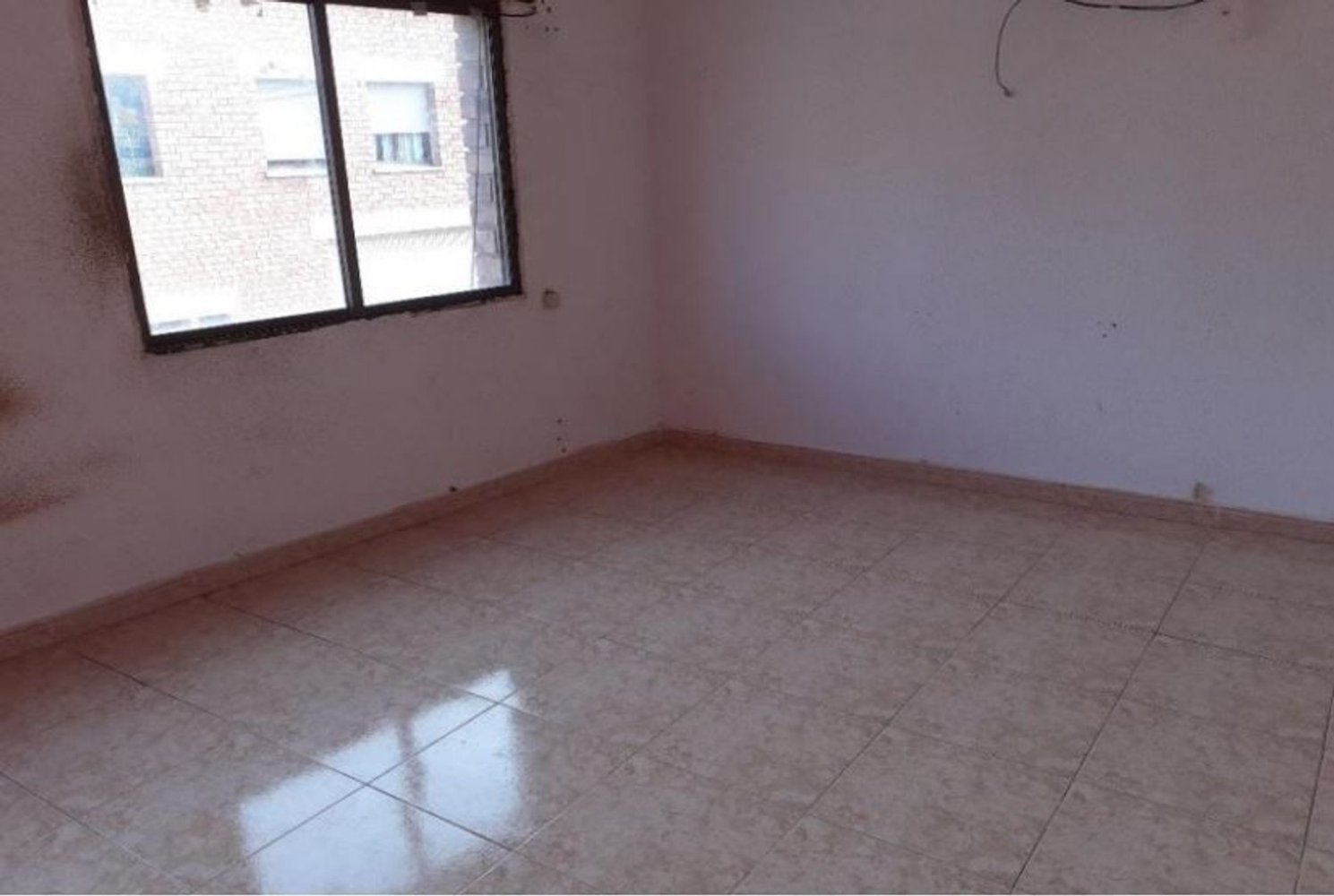 3 bedrooms Townhouse in Lleida, Spain No. 195316