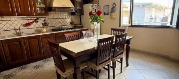 3 bedrooms Apartment in Sant'Arpino, Italy No. 285073 3