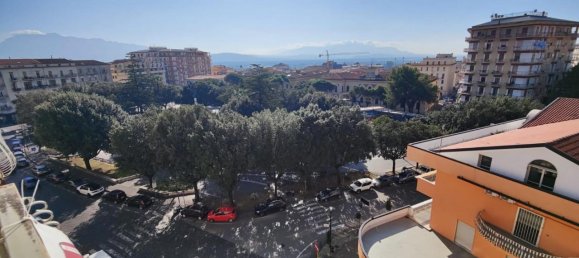 Apartamento de 3 divisões em Eboli, Italy N.º 66106 15