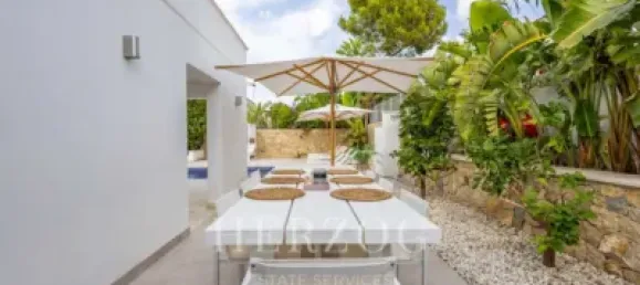 Villa de 5 dormitorios en Costa De La Calma, Spain No. 170055 30