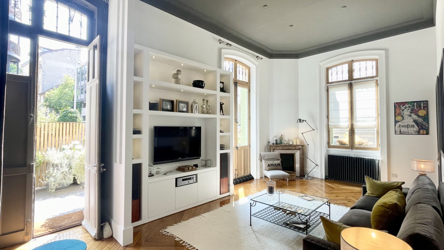 3 bedrooms Apartment in Aix-les-Bains, France No. 263295