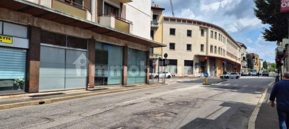 عقار تجاري في Varese, Italy 180متر مربع رقم 312357 8