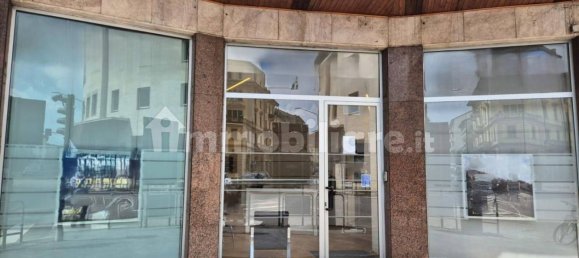 عقار تجاري في Varese, Italy 180متر مربع رقم 312357 6