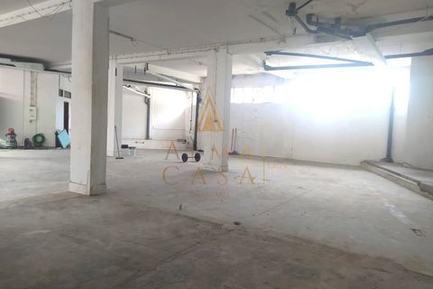 350m² Warehouse in Porto, Portugal No. 299765