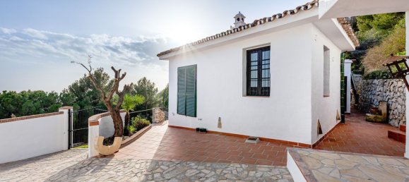 4 bedrooms Villa in Mijas, Spain No. 55606 5