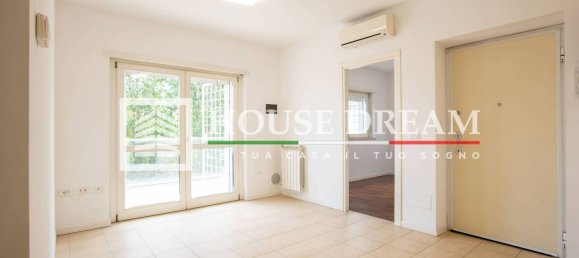 Apartamento de 2 dormitorios en Rome, Italy No. 323586 4