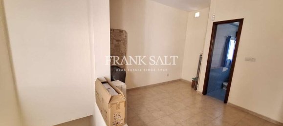 Adosado de 2 dormitorios en Sliema, Malta No. 1370 7