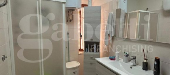 Квартира с 2 спальнями в Неаполь, Италия № 56707 7