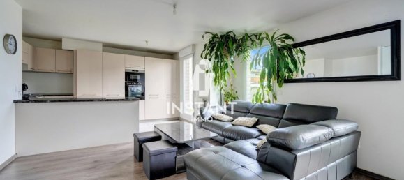 4 Schlafzimmer Doppelhaus in Creteil, France, Nr. 169515 19