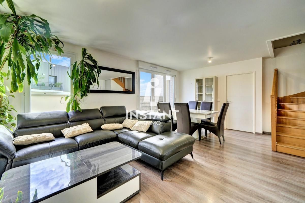 4 Schlafzimmer Doppelhaus in Creteil, France, Nr. 169515