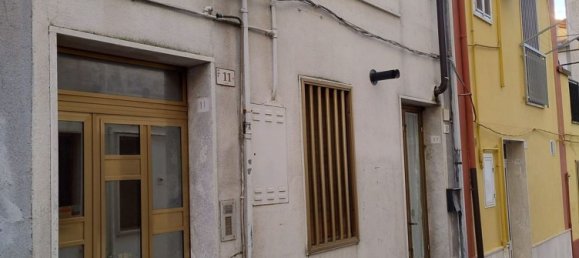 4 Schlafzimmer Haus in Palazzo San Gervasio, Italy, Nr. 319388 12