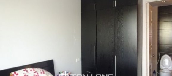 Apartamento de 3 dormitorios en Tay Ho, Vietnam No. 2800 9