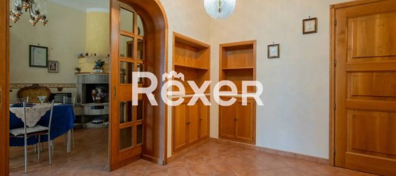4-Zimmer Wohnung in Rome, Italy, Nr. 300549 4