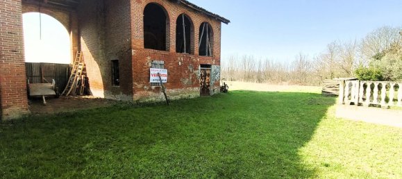 4 rooms House in Valfenera, Italy No. 229529 3