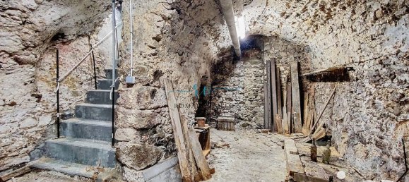 2 Schlafzimmer Stadthaus in Gallardon, France, Nr. 81382 8