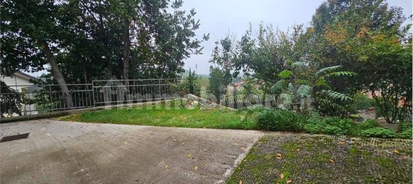 4 bedrooms Apartment in Urbino, Italy No. 347664 4